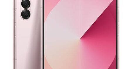 Best Flip Phones of 2025 (Top 7: Samsung, Google Pixel and More)