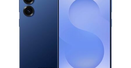 Best Phones in 2025 (Top 6: Samsung, Motorola and More)